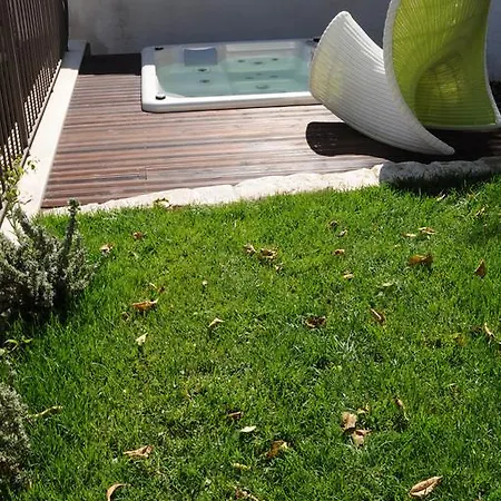 Iblainsuite לינה וארוחת בוקר רגוזה