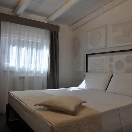 Iblainsuite Bed & Breakfast 2*